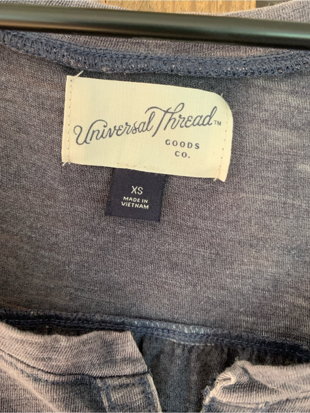 Universal Thread Faded/Distressed Tank - Picture 2 of 3